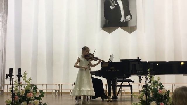 D. Shostakovich - Dance (Д. Шостакович - Танец) смотреть онлайн