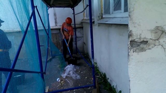 Фасад,грунтуем стены. Грунтовка Ceresit. смотреть онлайн
