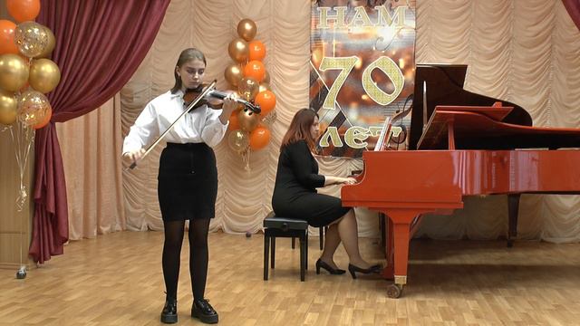 Гайдн "Менуэт" исп. Шикина Татьяна, концерт-р Гейко Н.И., рук.Домнина М.В. смотреть онлайн