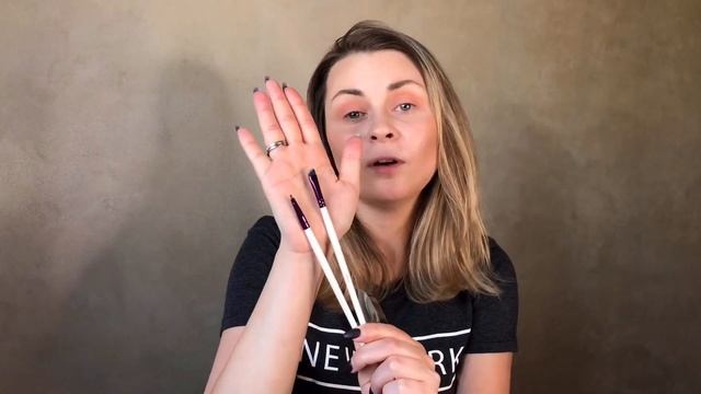 Стрелки тушью и скульптор помадой. Используем косметику не по назначению. смотреть онлайн