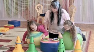 Занятие учителя логопеда в детском саду