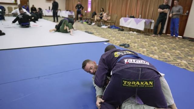 Judo Black Belt Vs BJJ Black Belt | BJJ Rolling Commentary смотреть онлайн