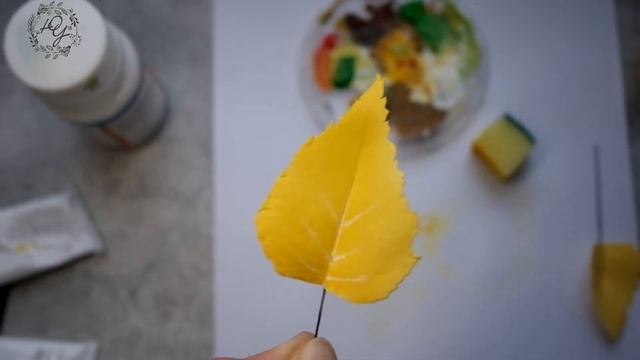 Осенний венок, листья из фоамирана. Урок 2.2 тонировка листьев берёзы смотреть онлайн
