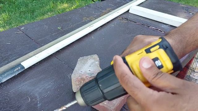 Dewalt DCD709 Hammer Drill Test & Review
