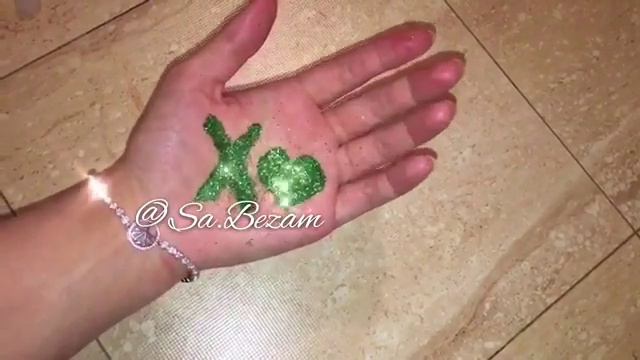 Блестки завораживают взгляд