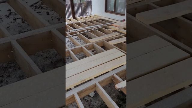 закончили монтаж лаг для террасы #терасса #каркасдлятеррасы #симстроймонтаж #первыйснег смотреть онлайн