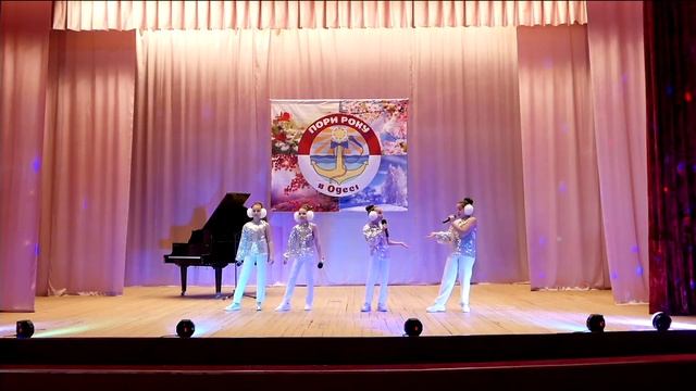 Квартет "Melody" Потолок ледяной. смотреть онлайн
