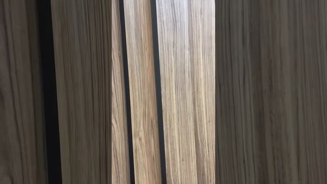 Реечная перегородка с поворотным механизмом от фабрики Софья смотреть онлайн