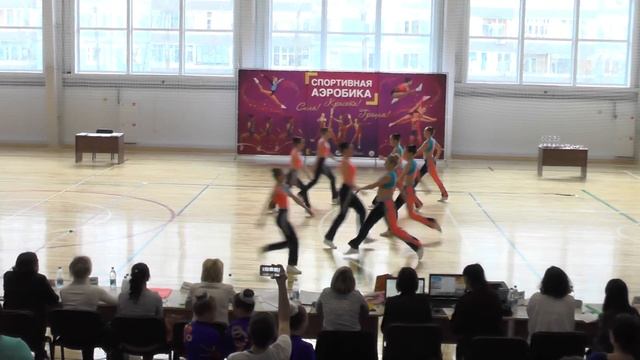 Танцевальная гимнастика (18+) - спортивная аэробика г. Ульяновск смотреть онлайн