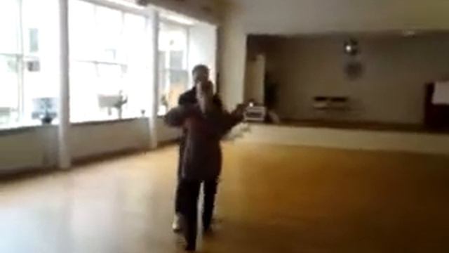 Andreas Svensson dansar, del 3 смотреть онлайн