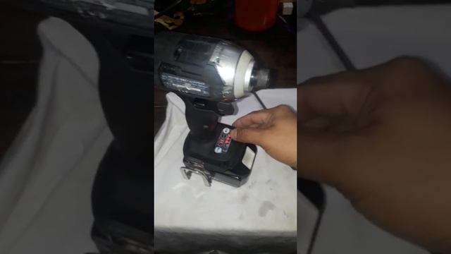 Makita TD170 смотреть онлайн