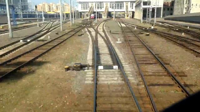 Прибытие поезда на станцию Минск—Пассажирский. смотреть онлайн