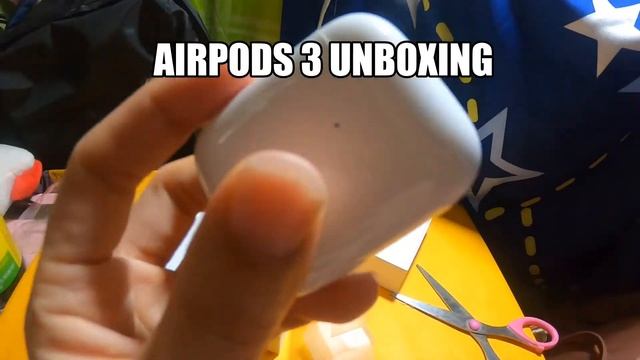 Apple AirPods 3 with Wireless Charging Case designed by Apple Company смотреть онлайн