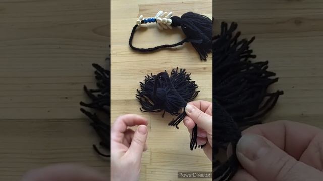 Кисть с каури для АТС, old school вариант #атс #трайбл #трайблфьюжн смотреть онлайн