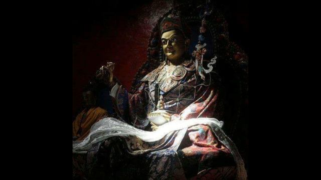 Vajra Guru Mantra om ah hum vajra guru padma siddhi hum смотреть онлайн