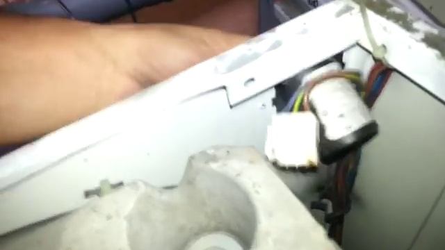 Стиральная машина индезит не включается смотреть онлайн