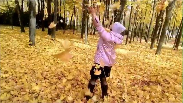 В Рязани время листопада. Октябрь 2021 год.