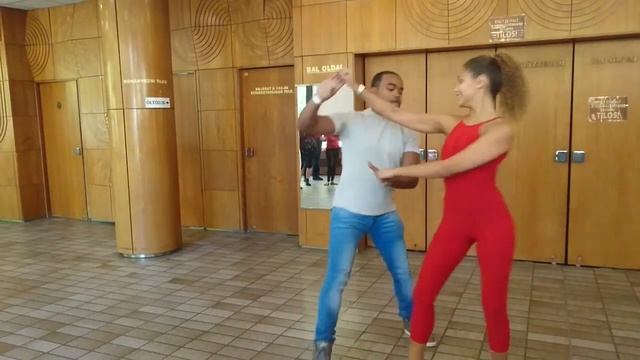 Carlos and Fernanda Zouk Demo in Budapest All Stars Festival смотреть онлайн