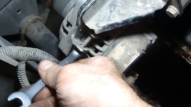 Как одеть, заменить ремень генератора на Приора! How to replace the belt of the generator VAZ 2170 смотреть онлайн