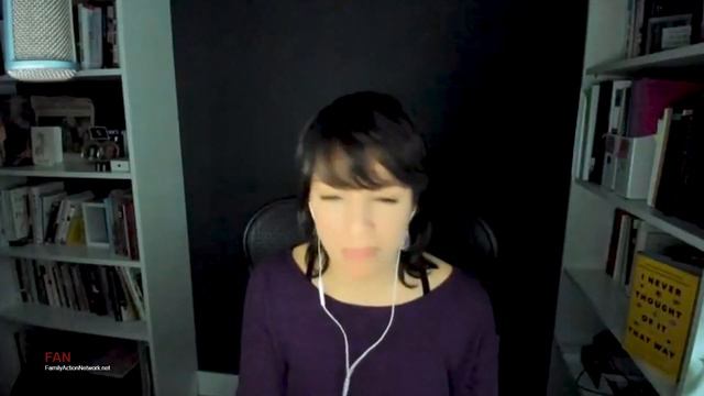 Mónica Guzmán and Eric Liu: I Never Thought of It That Way смотреть онлайн