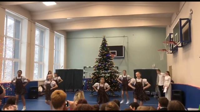 //ВЛОГ✨//НГ в школе🤩🎄//Концерт❤️🔥💃//29.12.22// смотреть онлайн