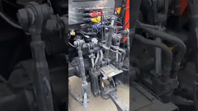 Трактор FL904 Stage II 90 л с