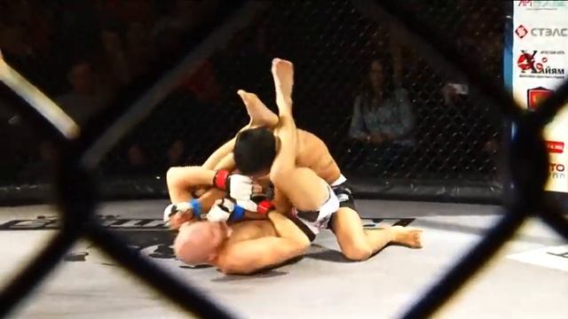 Благовещенец Александр Белых досрочно стал победителем "Вызова Амура" смотреть онлайн