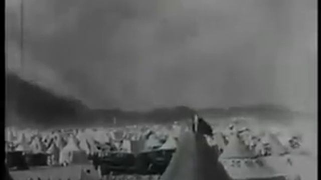 Хадж 1938 года. Исторические кадры того, как паломники посещают гору Арафат. смотреть онлайн