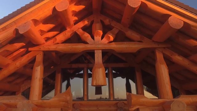 ДОМ-ВЕЛИКАН 