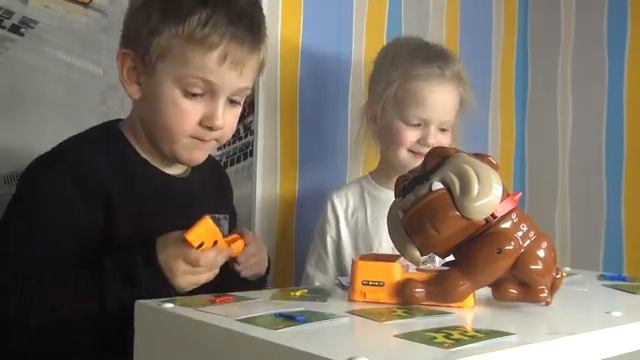 ОСТОРОЖНО ЗЛАЯ СОБАКА смотреть онлайн