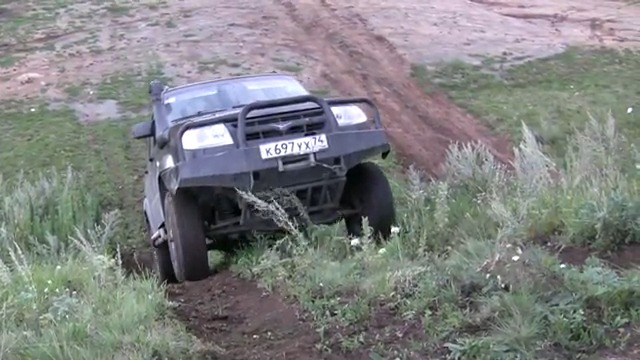 УАЗ Патриот против Hummer H2 смотреть онлайн