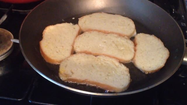 Готовим быстро и вкусно. Сладкие тосты на завтрак. смотреть онлайн