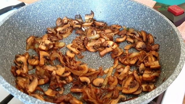 СТЕЙК СЕНДВИЧ | БОЛЬШОЙ БУТЕРБРОД СО СТЕЙКОМ | СЕНДВИЧ-СТЕЙК С ДВУМЯ СОУСАМИ | STEAK SANDWICH смотреть онлайн