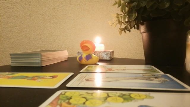 Почему я одинока? Почему нет отношений? Совет от карт. смотреть онлайн