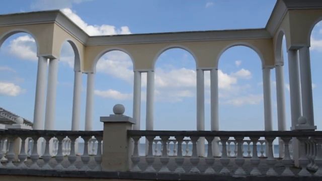 Крым. Евпатория. Это невероятно! Набережная им. Горького #крым #крымскиеканикулы #отдыхвкрыму смотреть онлайн