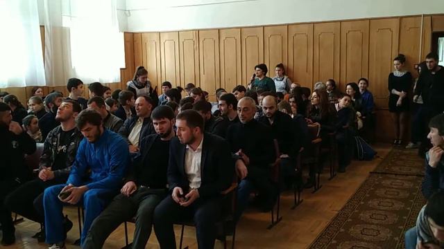 Мастер класс в Белой речке 15 школе от спортсменов часть 2 смотреть онлайн