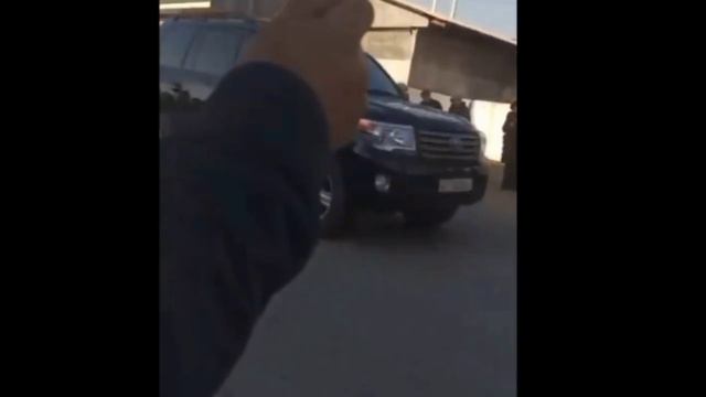 АЗЫР ГАНА ЭЛДИ МАЖБУРЛАП ЧЫГАРДЫ САДЫР ЖАПАРОВ ДЕГЕН ВИДЕО ТАРАДЫ смотреть онлайн