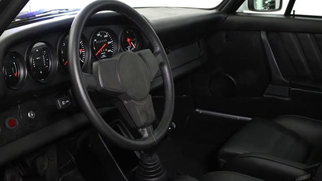 1976 Porsche 911 Turbo by veloceclassic.com смотреть онлайн