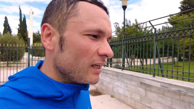 Утренняя пробежка по Королевскому саду Афин. Греция | Заграничники смотреть онлайн