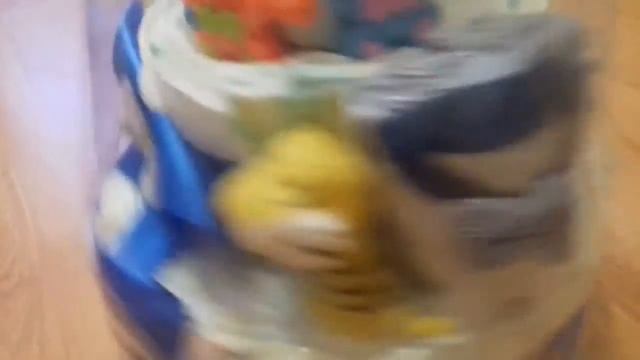 Что подарить новорожденному и его родителям? смотреть онлайн