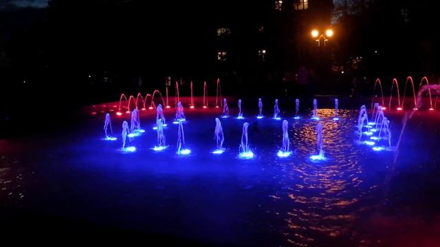 Andrea Bocelli -- Con Te Partiro смотреть онлайн