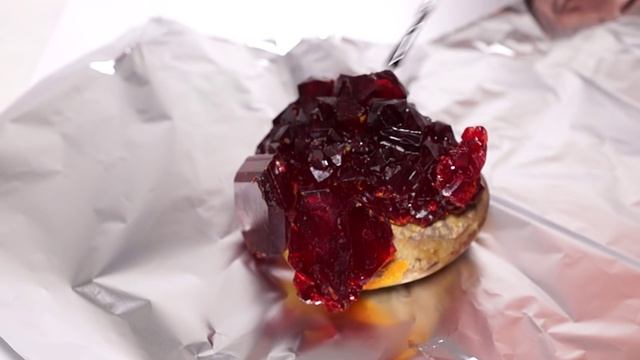 Как вырастить красивые красные кристаллы в домашних условиях? смотреть онлайн