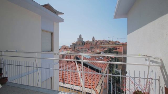 Lovely 3 bedroom apartment in Imperia, ref 6Q04 смотреть онлайн
