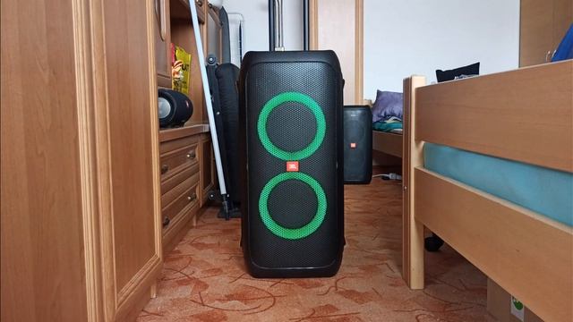 JBL PARTYBOX 310 BASS TEST INDOOR!??[4K] смотреть онлайн