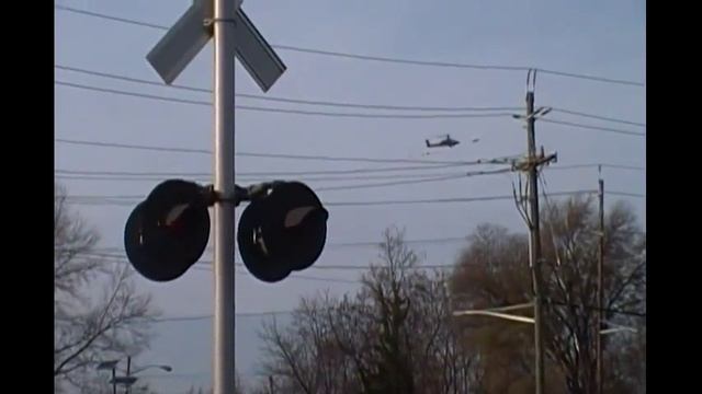 CSX SD40-2's Afternoon Run in Thorofare and Westville NJ (Highballing through Thorofare) смотреть онлайн