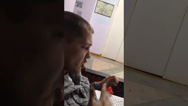 Учусь петь местного смотреть онлайн