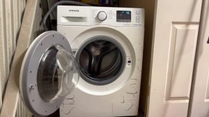 Samsung WF80F5E0W4W spin only full cycle (door open) (super loud)