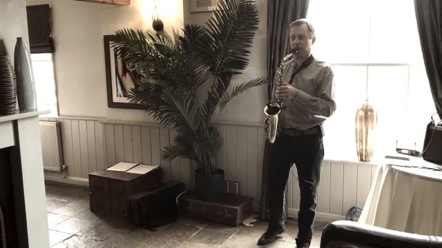 Tum hi ho - John Barker - Saxophone смотреть онлайн