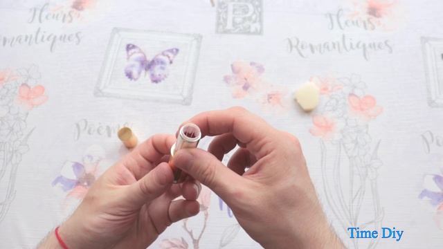 ??Не выбрасывайте использованную губную ❎помаду вот что можно сделать .??? Отличный лайфхак . смотреть онлайн