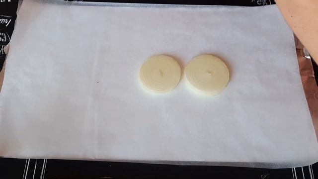 Горбуша в духовке / Готовим красную рыбу в фольге / ЖЕНА МУЖА УЧИТ / Вкусные рецепты смотреть онлайн